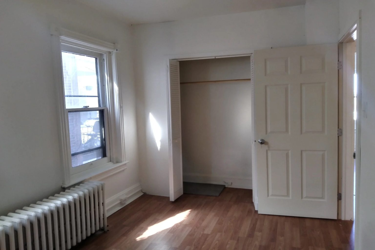 506 Selfridge St interior room - Lehigh student housing South Bethlehem PA