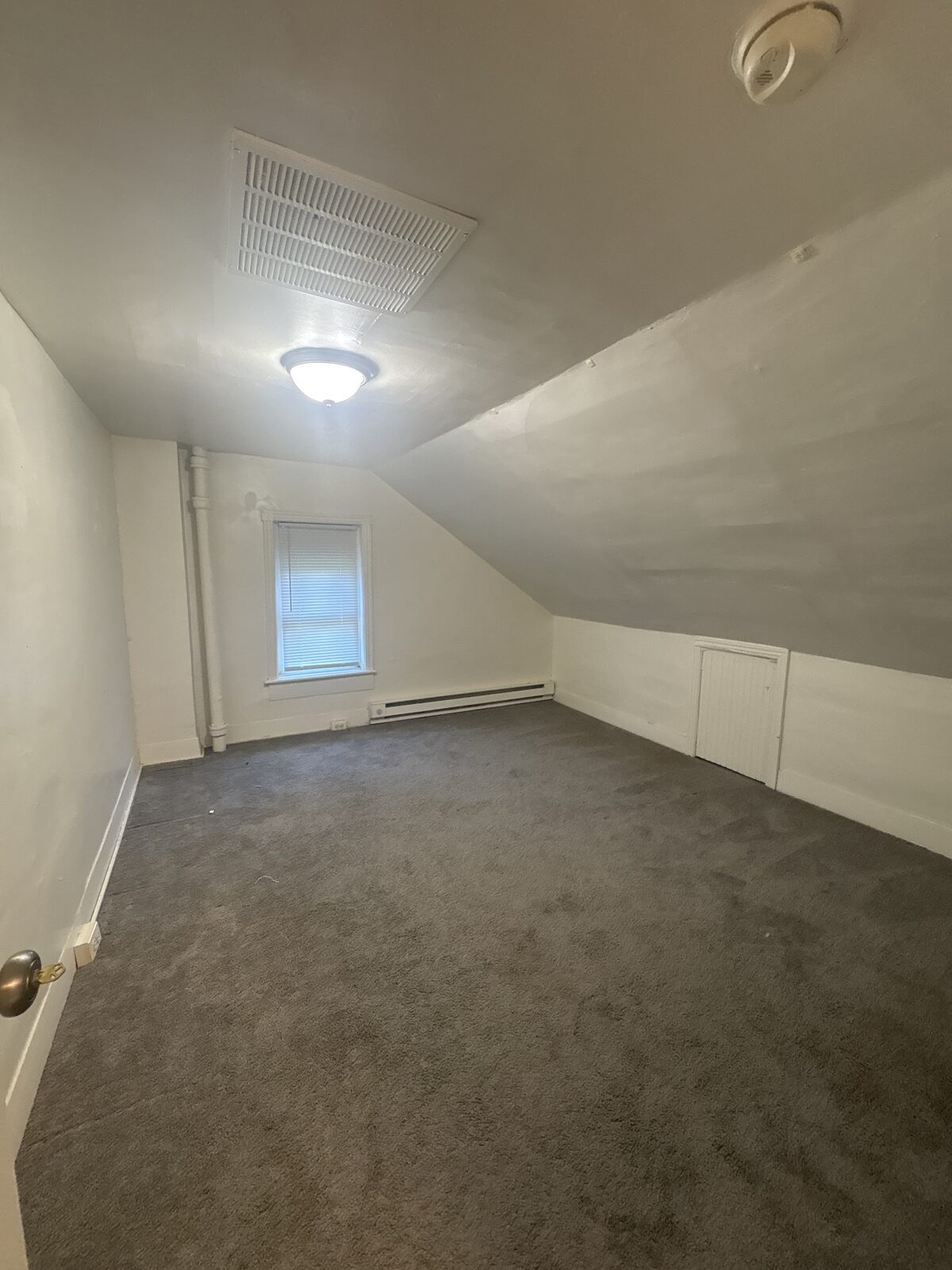 506 Selfridge St interior - Lehigh student housing South Bethlehem PA