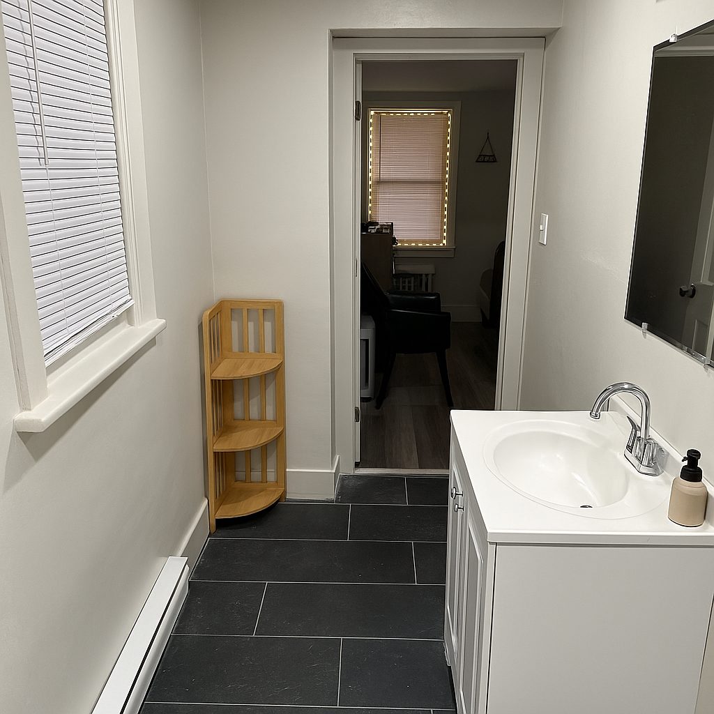 508 Carlton Ave bedroom - Lehigh student housing South Bethlehem PA