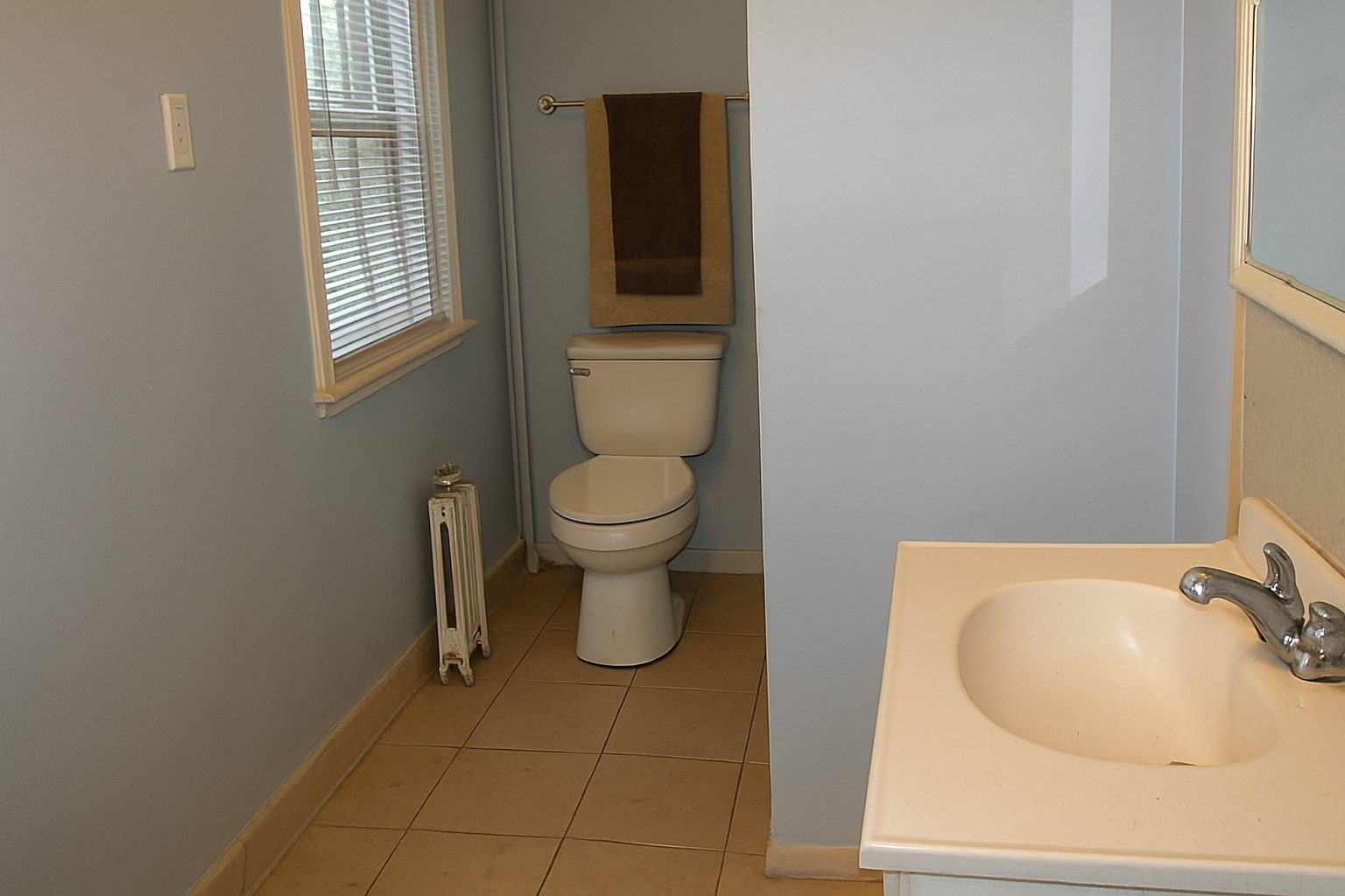 516 Montclair Ave interior - Lehigh student housing