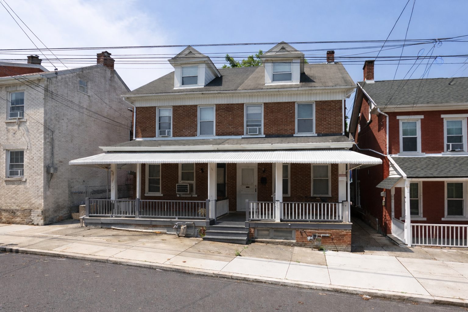 508 Carlton Ave exterior - off campus student housing near Lehigh University, South Bethlehem PA
